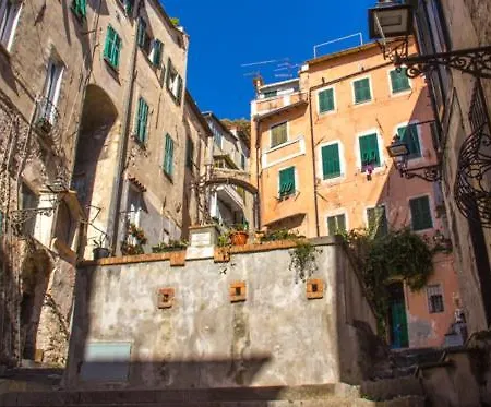 بيت للعطل Blue Iris *