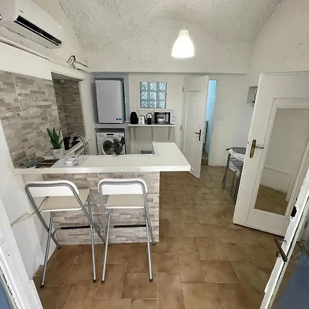 Blue Iris بيت للعطل *