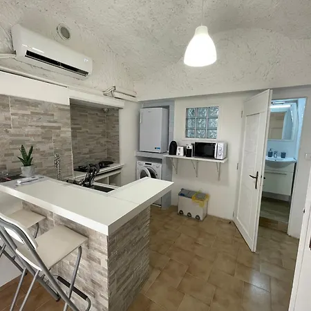 بيت للعطل Blue Iris *